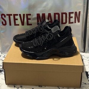NEW! Maxima Steve Madden Black Glitter Sneakers 6.5